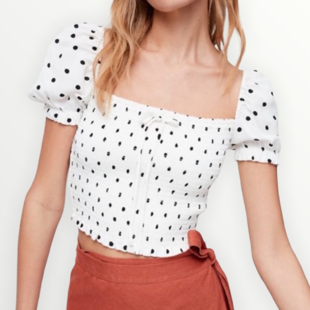 Wilfred | Aritzia White/Black Polka Dot Smocked Puff Sleeve Crop Top Size Small